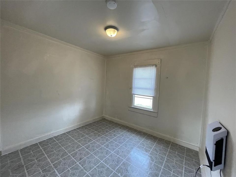 En Renta: $700 (2 camas, 1 baños, 600 Pies cuadrados)