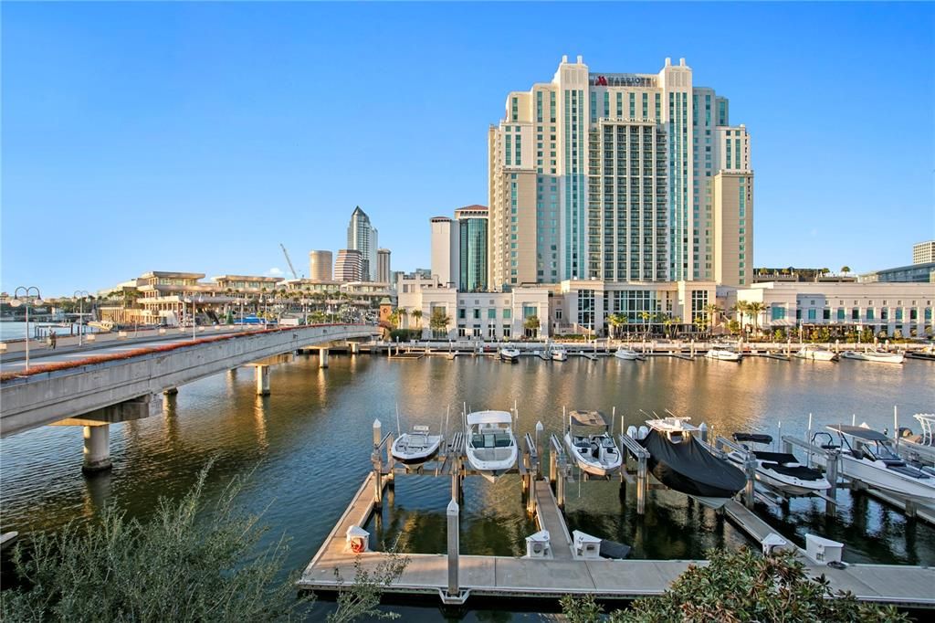 For Sale: $825,000 (3 beds, 2 baths, 1332 Square Feet)