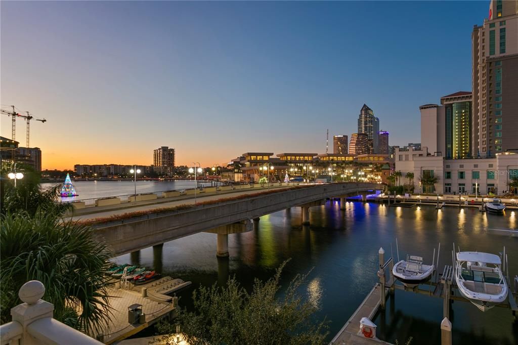 For Sale: $825,000 (3 beds, 2 baths, 1332 Square Feet)