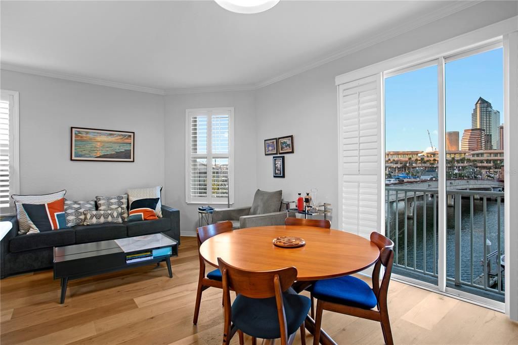 For Sale: $825,000 (3 beds, 2 baths, 1332 Square Feet)