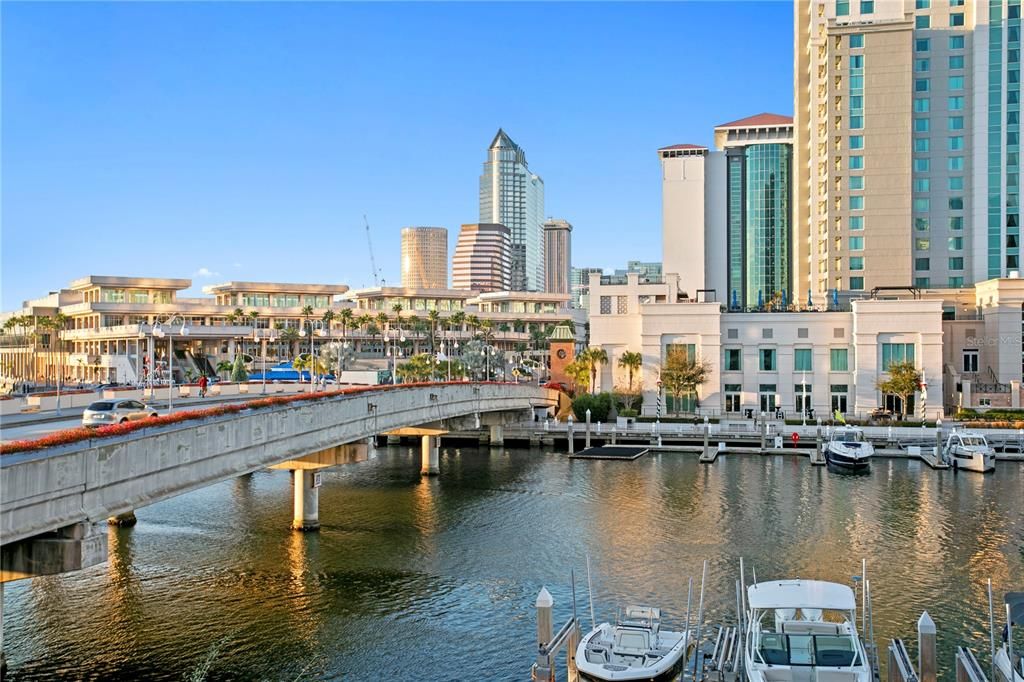 For Sale: $825,000 (3 beds, 2 baths, 1332 Square Feet)