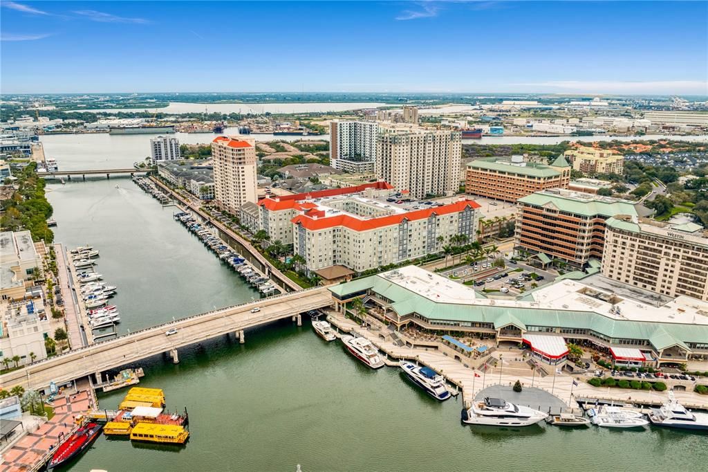 For Sale: $825,000 (3 beds, 2 baths, 1332 Square Feet)