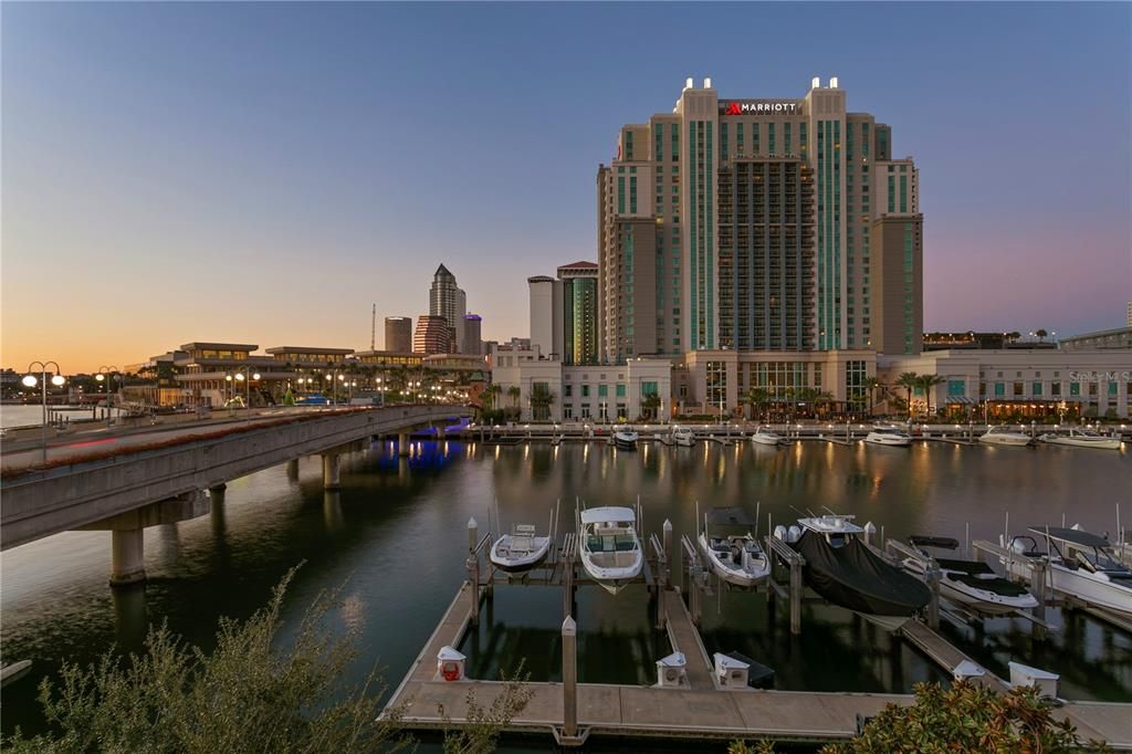 For Sale: $825,000 (3 beds, 2 baths, 1332 Square Feet)