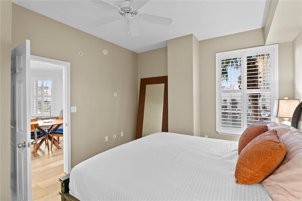 For Sale: $825,000 (3 beds, 2 baths, 1332 Square Feet)