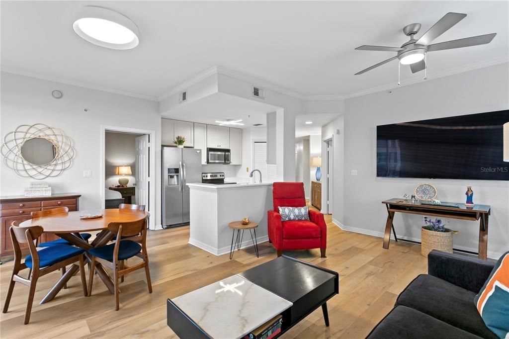 For Sale: $825,000 (3 beds, 2 baths, 1332 Square Feet)