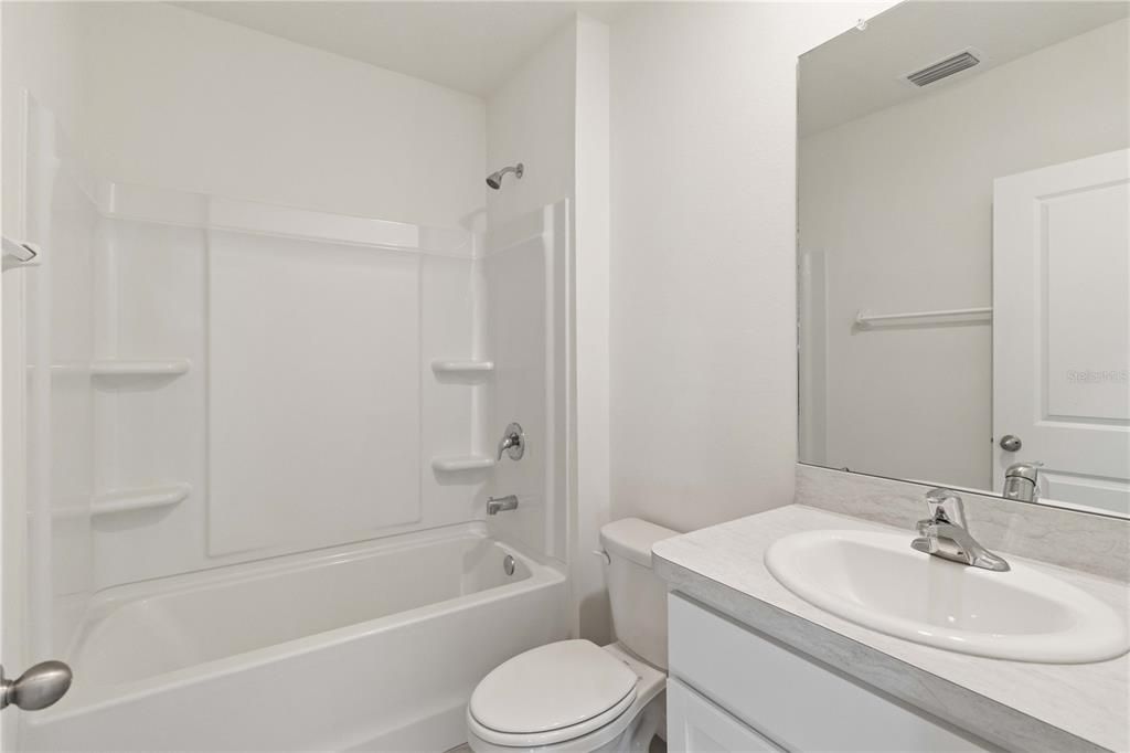 В аренду: $3,400 (5 спален, 3 ванн, 2674 Квадратных фут)