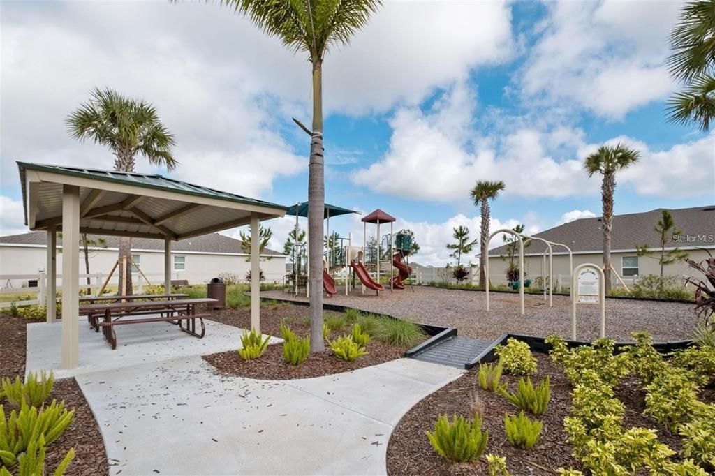 В аренду: $3,400 (5 спален, 3 ванн, 2674 Квадратных фут)