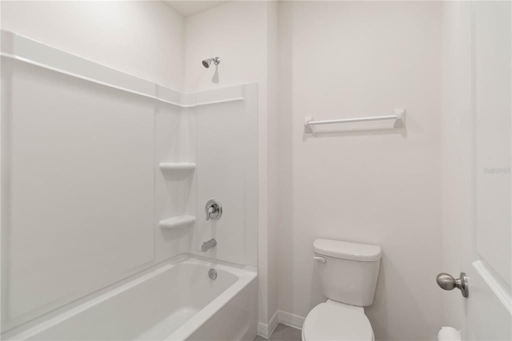 В аренду: $3,400 (5 спален, 3 ванн, 2674 Квадратных фут)