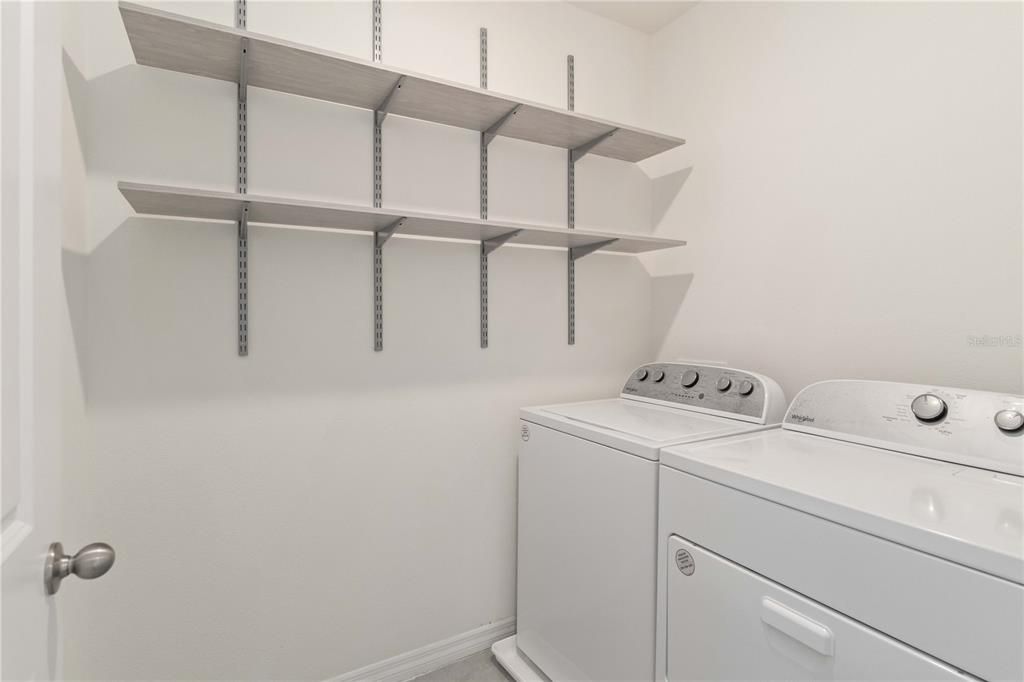 В аренду: $3,400 (5 спален, 3 ванн, 2674 Квадратных фут)