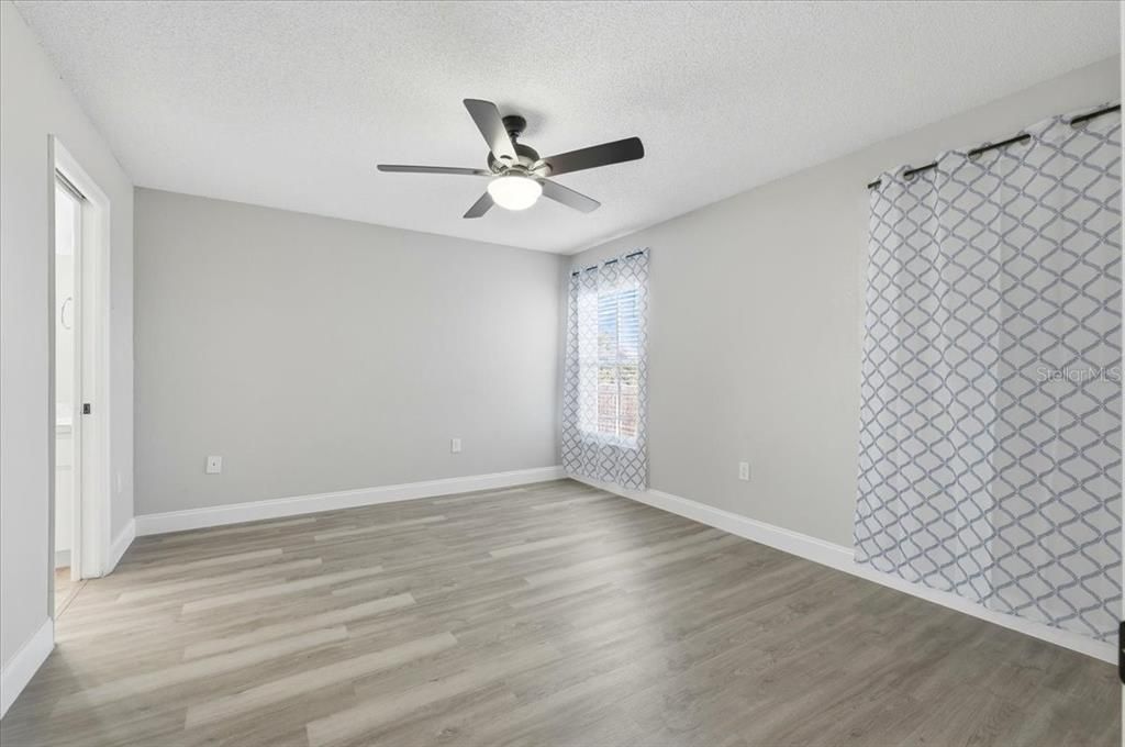 En Renta: $1,950 (4 camas, 2 baños, 1858 Pies cuadrados)