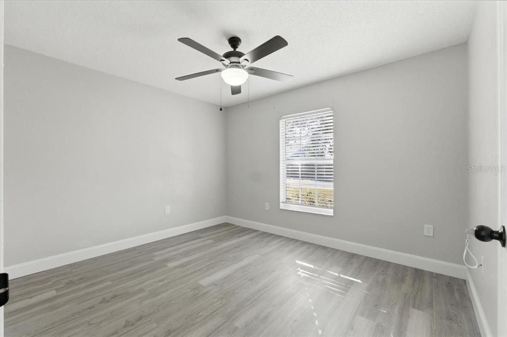 En Renta: $1,950 (4 camas, 2 baños, 1858 Pies cuadrados)