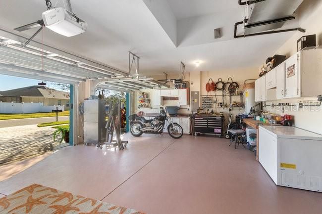 For Sale: $459,900 (3 beds, 2 baths, 2065 Square Feet)