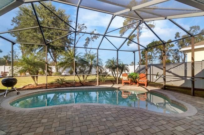 For Sale: $459,900 (3 beds, 2 baths, 2065 Square Feet)