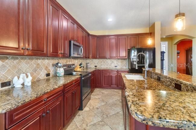 For Sale: $459,900 (3 beds, 2 baths, 2065 Square Feet)