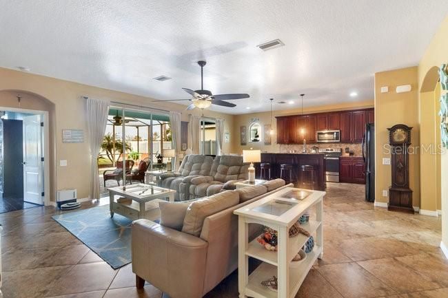 For Sale: $459,900 (3 beds, 2 baths, 2065 Square Feet)