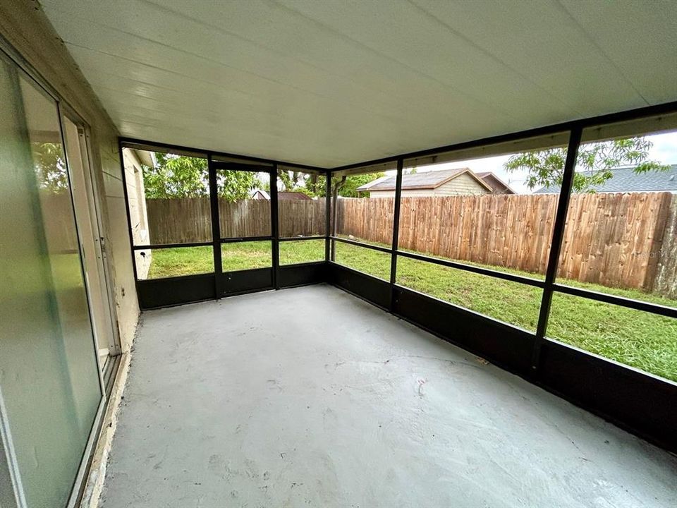 В аренду: $2,098 (4 спален, 2 ванн, 1263 Квадратных фут)