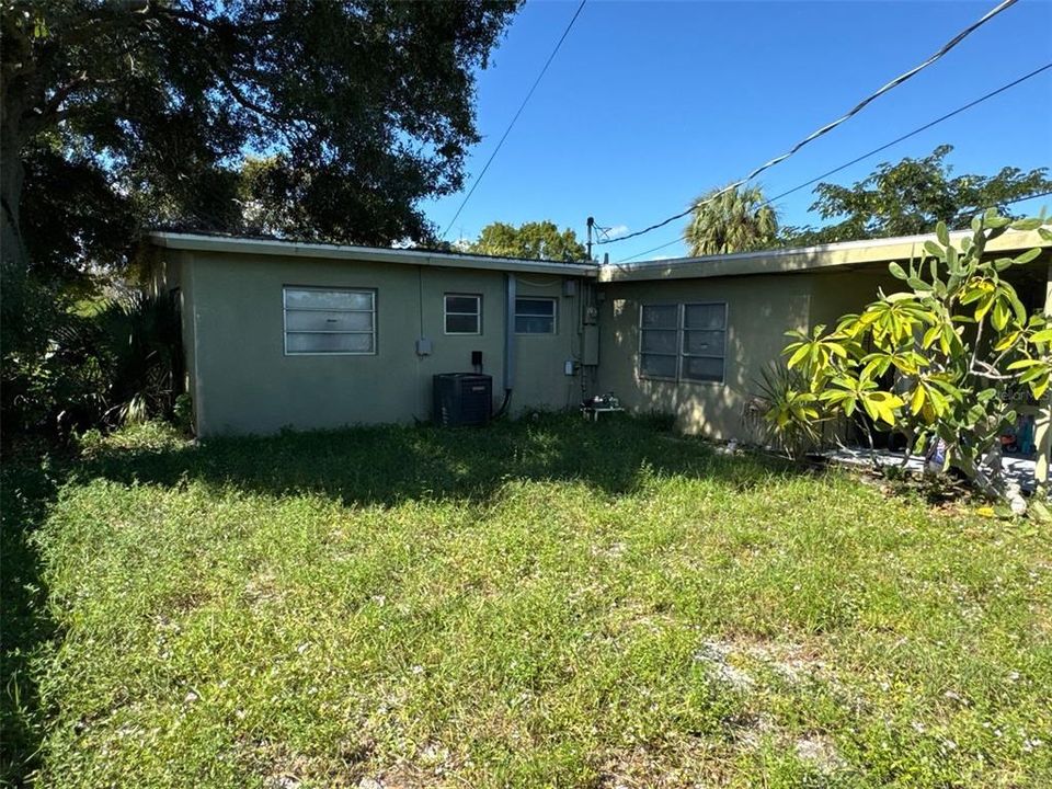 For Sale: $229,000 (4 beds, 1 baths, 1519 Square Feet)