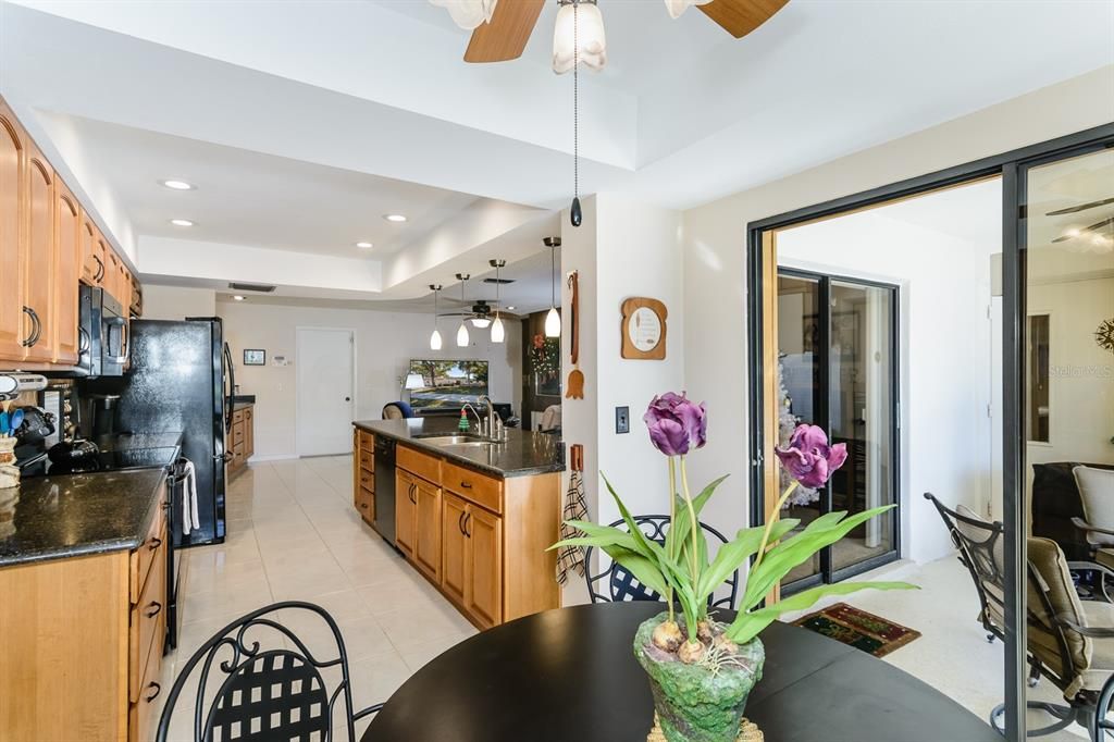 待售: $765,000 (4 贝兹, 2 浴室, 2623 平方英尺)