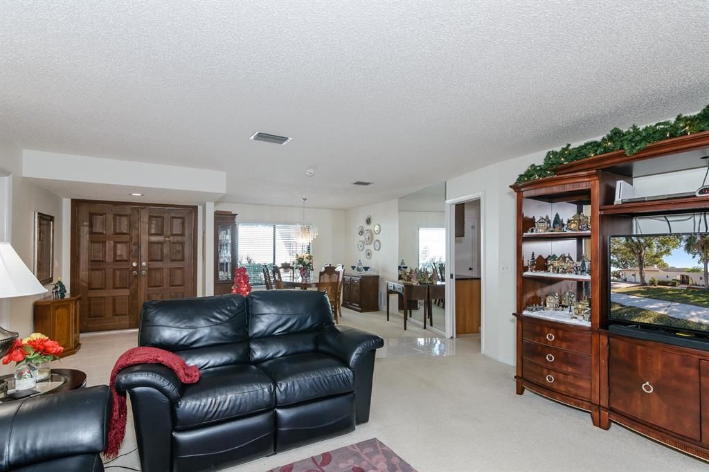 待售: $765,000 (4 贝兹, 2 浴室, 2623 平方英尺)