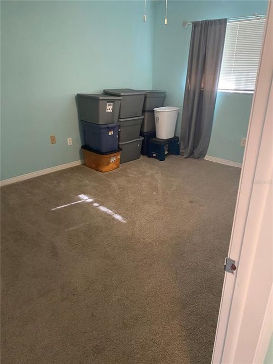 For Sale: $104,900 (2 beds, 2 baths, 912 Square Feet)