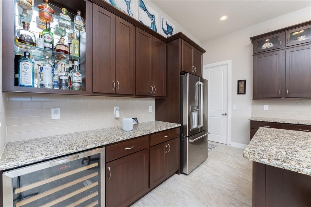 На продажу: $1,350,000 (4 спален, 3 ванн, 2891 Квадратных фут)