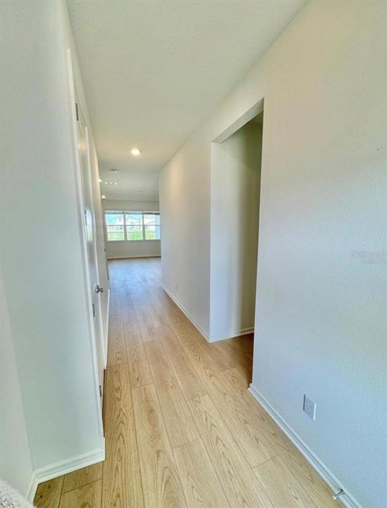 En Renta: $2,850 (4 camas, 3 baños, 2346 Pies cuadrados)