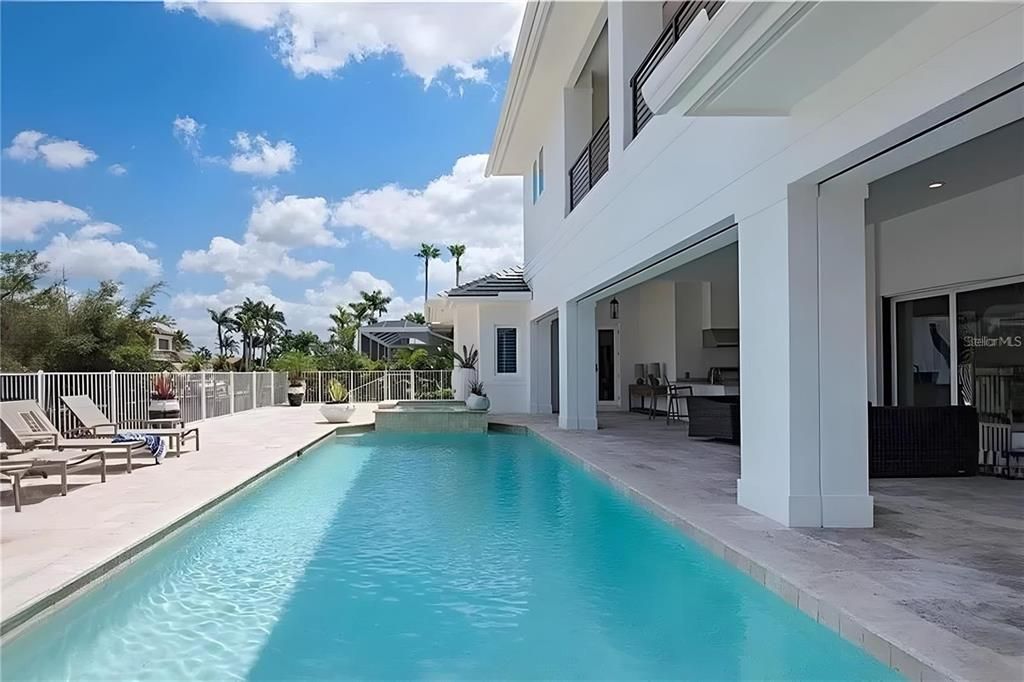 For Sale: $4,000,000 (4 beds, 4 baths, 4335 Square Feet)