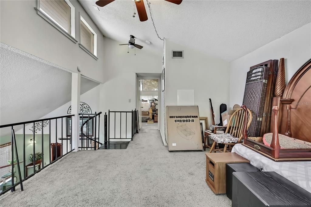 待售: $279,900 (2 贝兹, 2 浴室, 1286 平方英尺)