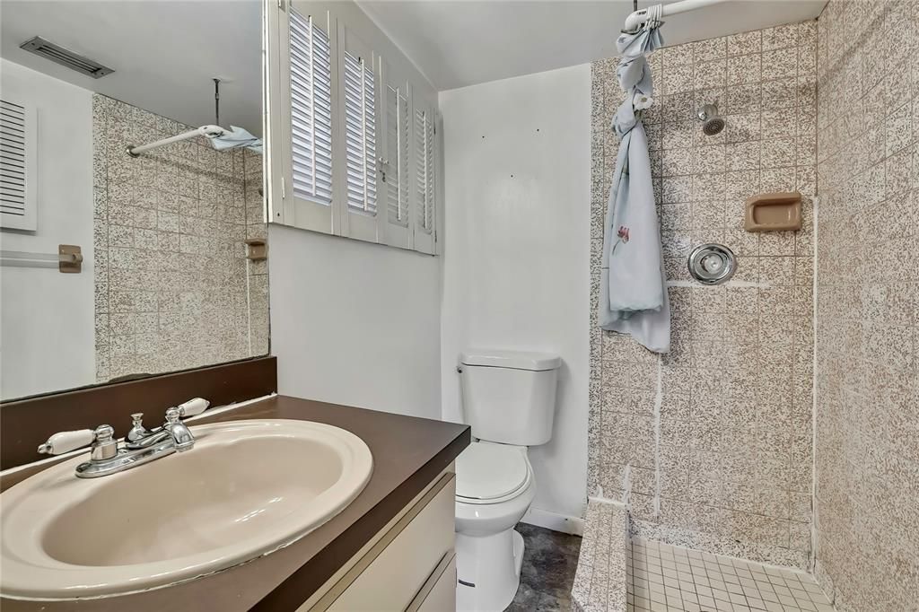 待售: $279,900 (2 贝兹, 2 浴室, 1286 平方英尺)