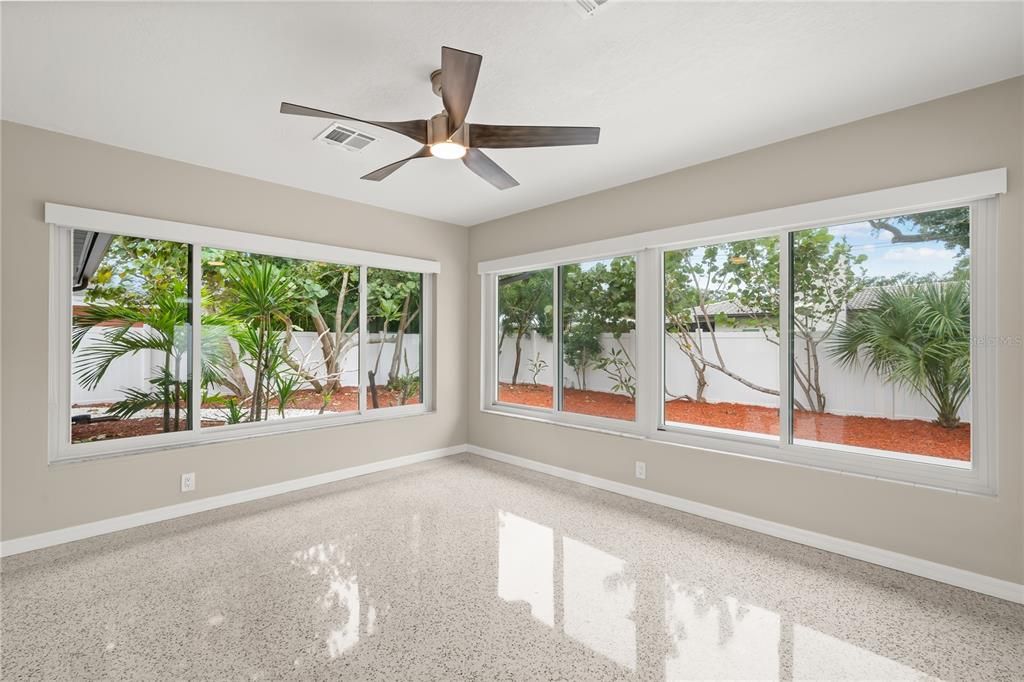 For Rent: $2,900 (2 beds, 2 baths, 1456 Square Feet)