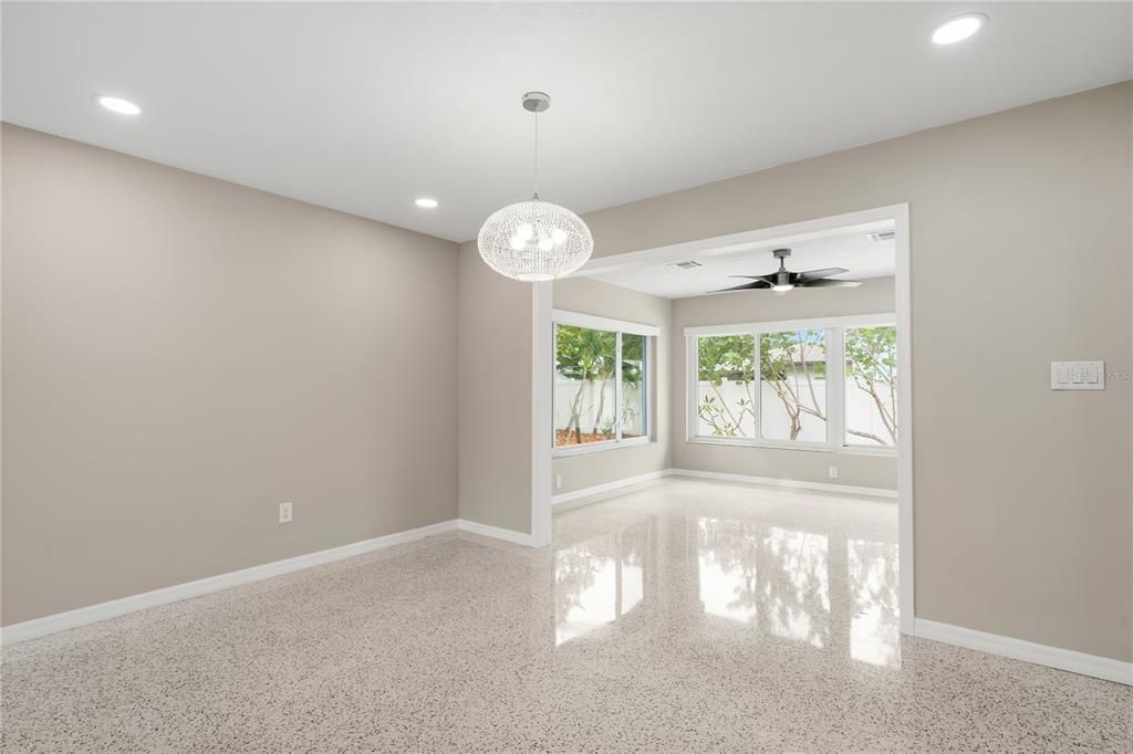 For Rent: $2,900 (2 beds, 2 baths, 1456 Square Feet)