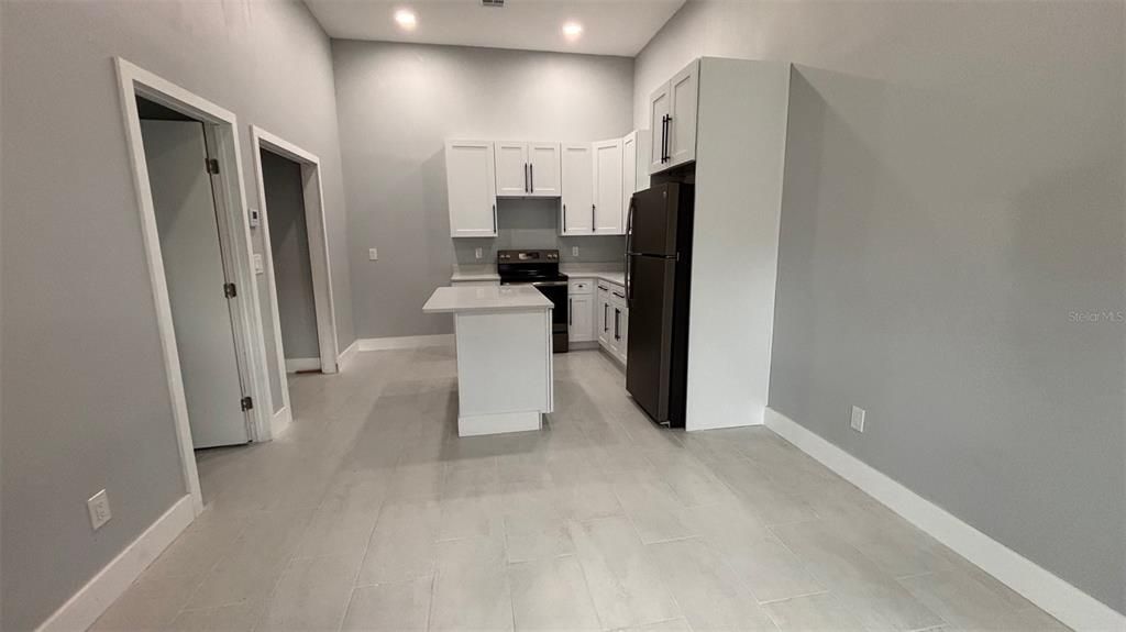 На продажу: $599,000 (0 спален, 0 ванн, 1163 Квадратных фут)