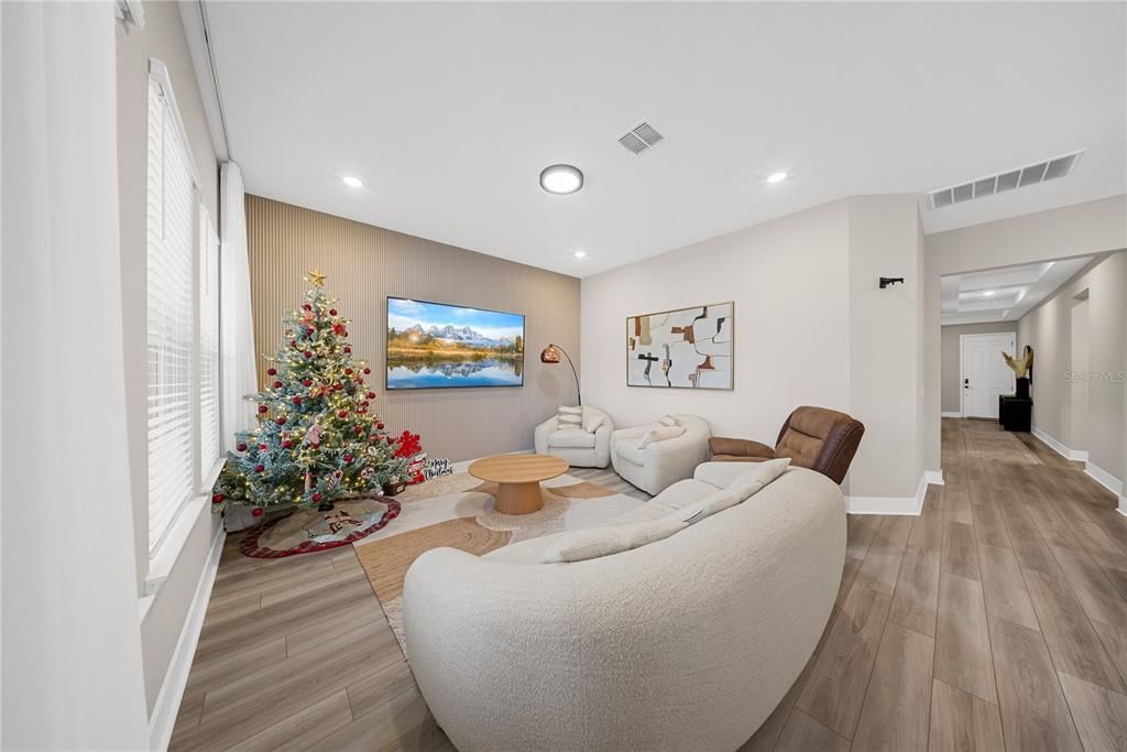 В аренду: $4,650 (4 спален, 3 ванн, 2082 Квадратных фут)