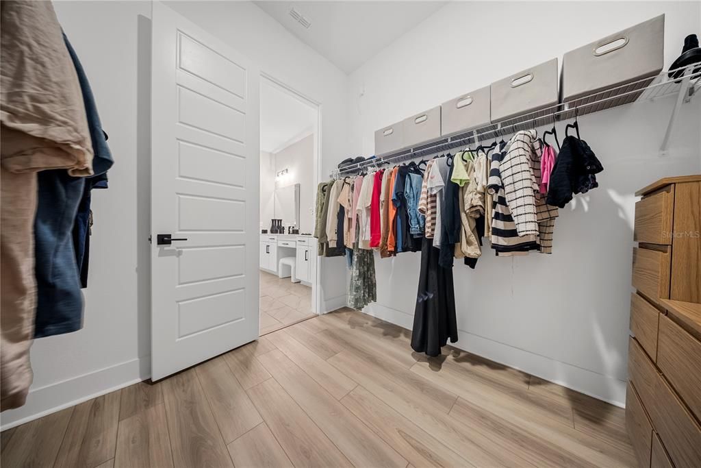 В аренду: $4,650 (4 спален, 3 ванн, 2082 Квадратных фут)