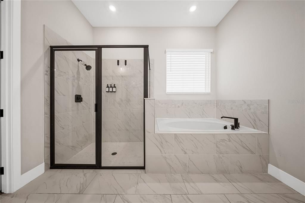 В аренду: $4,650 (4 спален, 3 ванн, 2082 Квадратных фут)