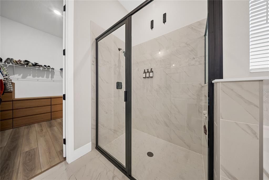 В аренду: $4,650 (4 спален, 3 ванн, 2082 Квадратных фут)