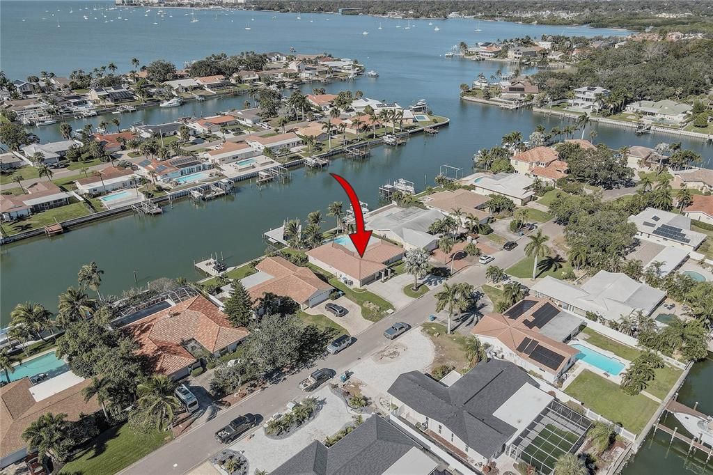 For Sale: $1,650,000 (4 beds, 3 baths, 2343 Square Feet)