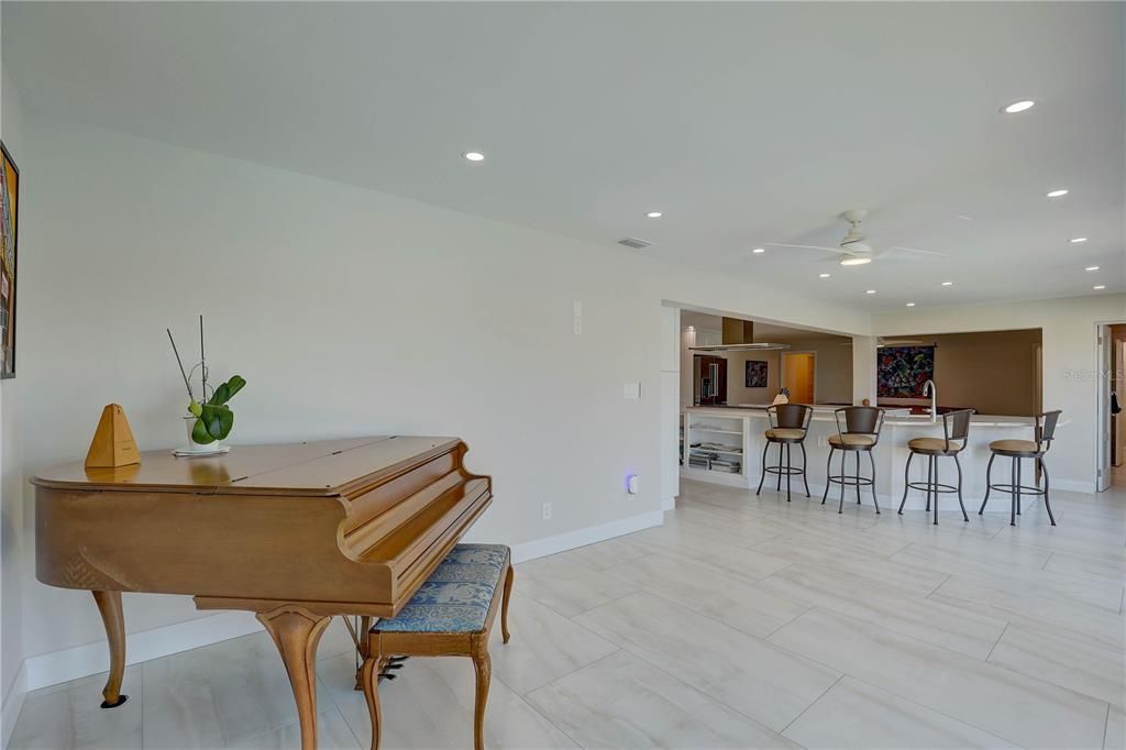 For Sale: $1,650,000 (4 beds, 3 baths, 2343 Square Feet)