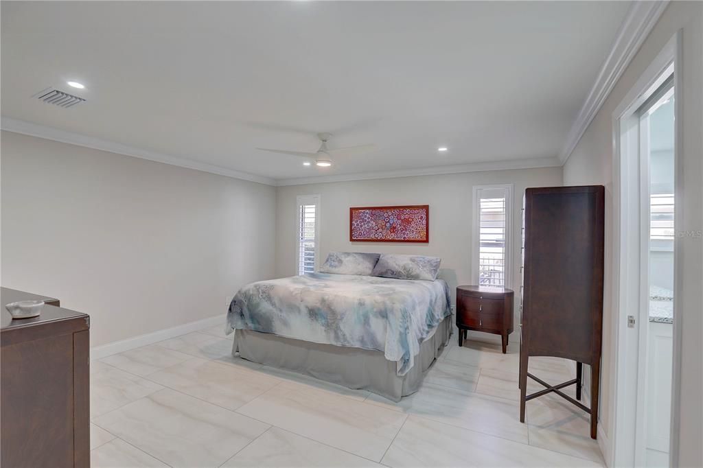 For Sale: $1,650,000 (4 beds, 3 baths, 2343 Square Feet)