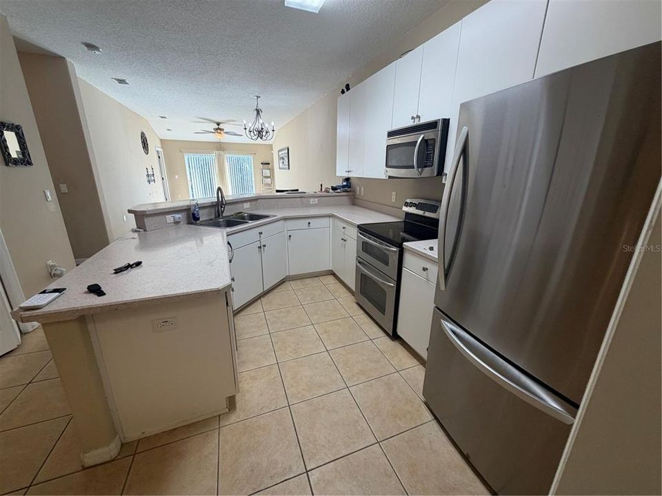 En Venta: $230,000 (2 camas, 2 baños, 1130 Pies cuadrados)