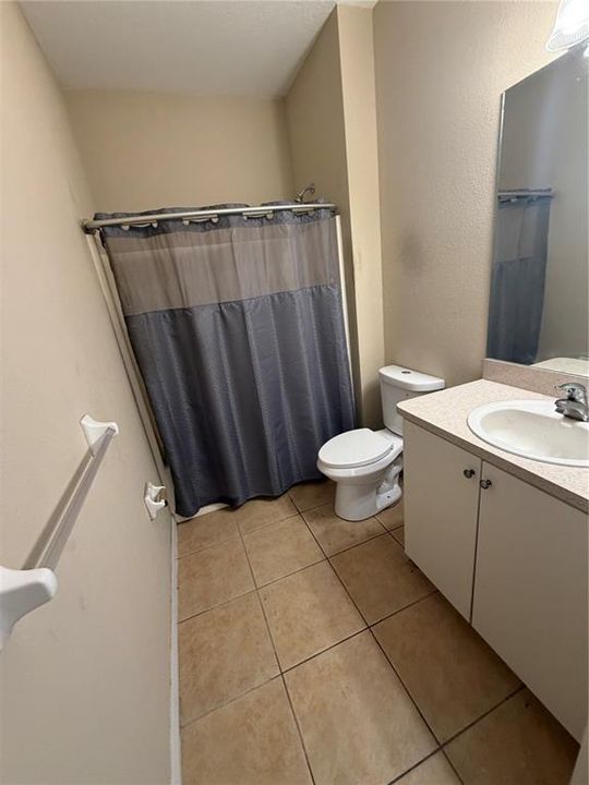 En Venta: $230,000 (2 camas, 2 baños, 1130 Pies cuadrados)