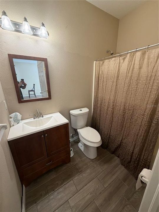 En Venta: $230,000 (2 camas, 2 baños, 1130 Pies cuadrados)