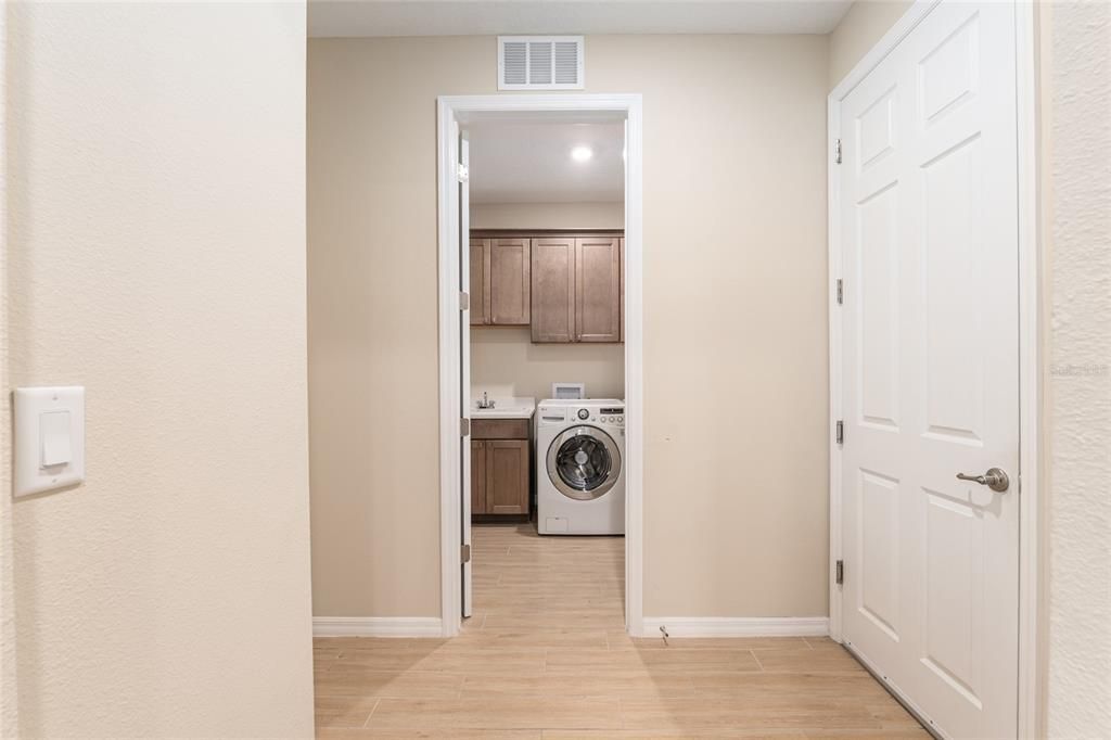 待售: $525,000 (2 贝兹, 2 浴室, 2963 平方英尺)