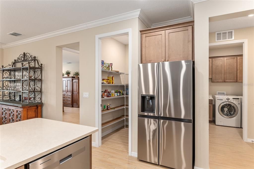 待售: $525,000 (2 贝兹, 2 浴室, 2963 平方英尺)