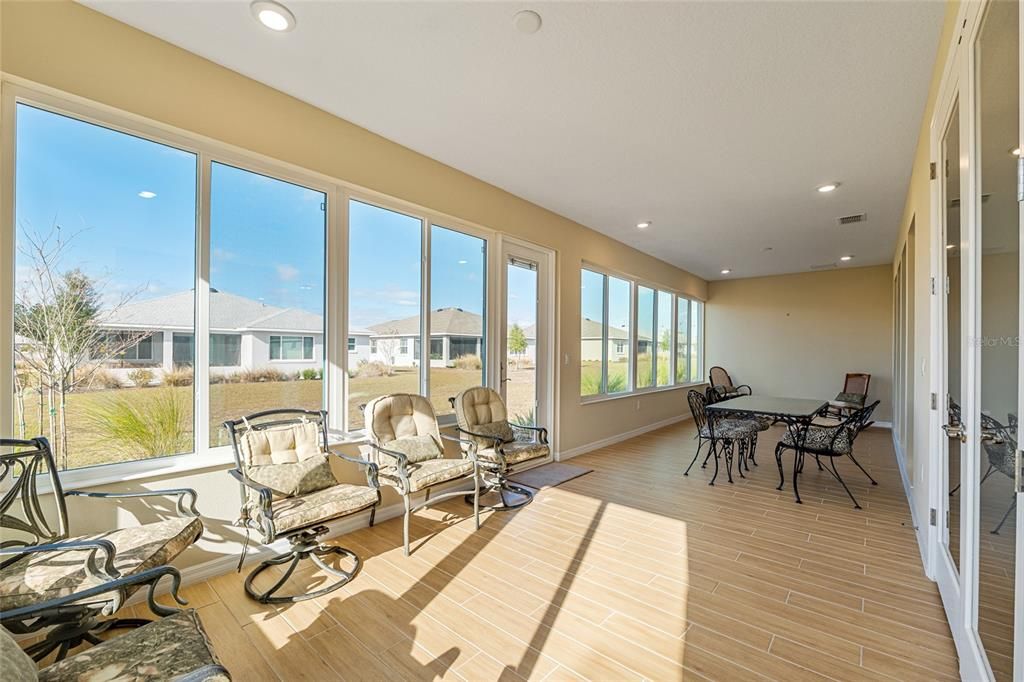 待售: $525,000 (2 贝兹, 2 浴室, 2963 平方英尺)