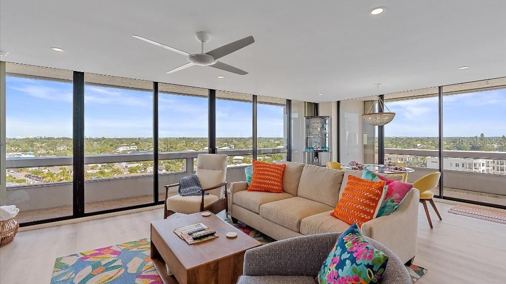 На продажу: $999,000 (1 спален, 1 ванн, 928 Квадратных фут)