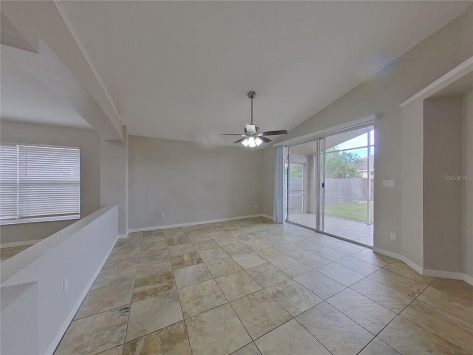 For Rent: $2,279 (4 beds, 2 baths, 1786 Square Feet)