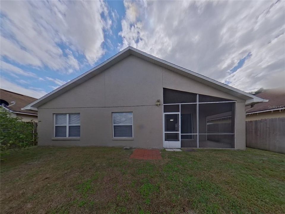 For Rent: $2,279 (4 beds, 2 baths, 1786 Square Feet)