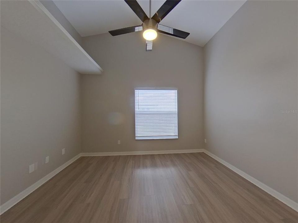 For Rent: $2,279 (4 beds, 2 baths, 1786 Square Feet)