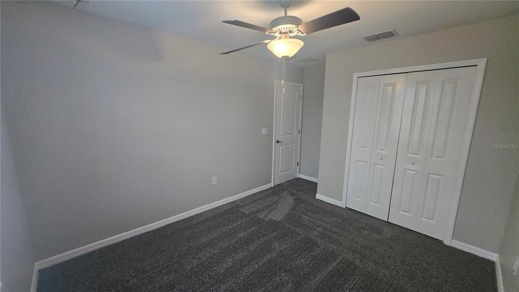 For Sale: $359,999 (4 beds, 2 baths, 1914 Square Feet)